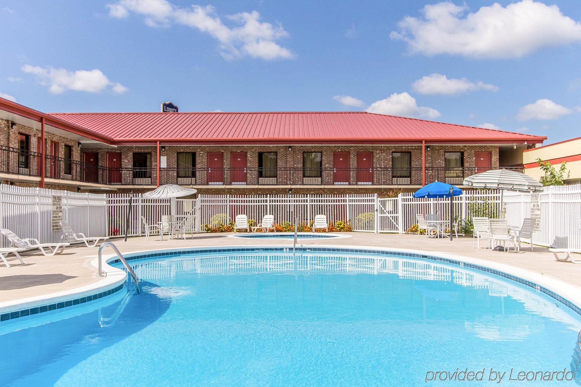 Econo Lodge Форт Пейн Екстериор снимка