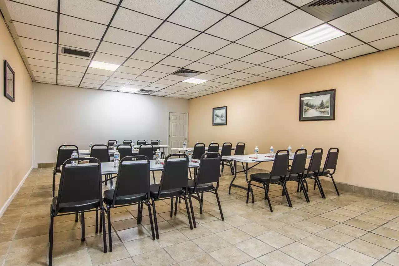 Econo Lodge Форт Пейн Екстериор снимка
