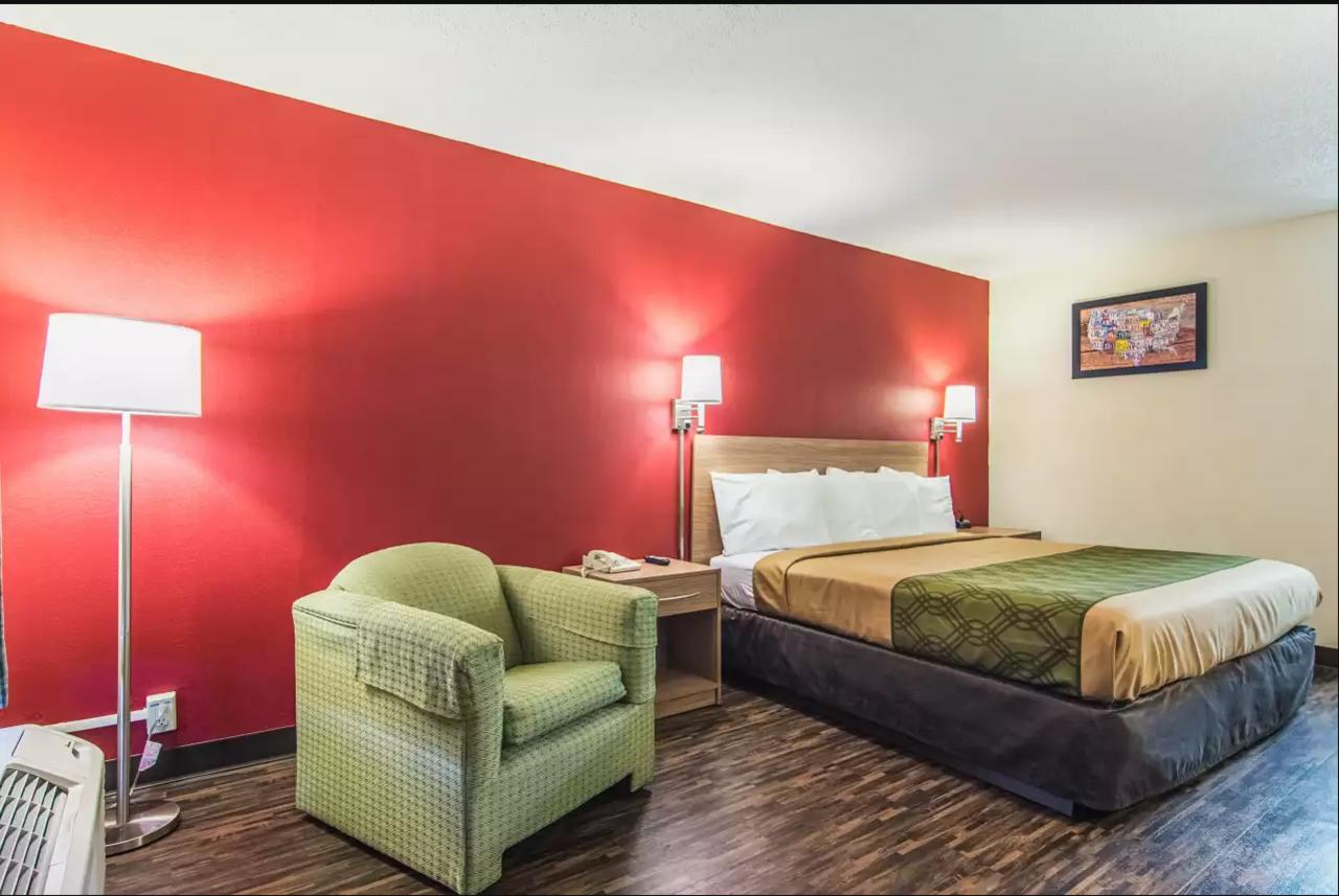 Econo Lodge Форт Пейн Екстериор снимка