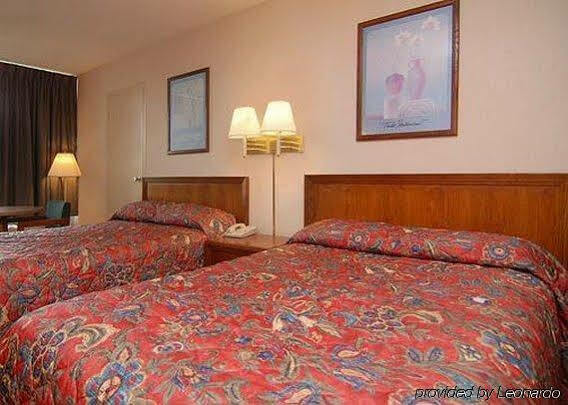 Econo Lodge Форт Пейн Екстериор снимка